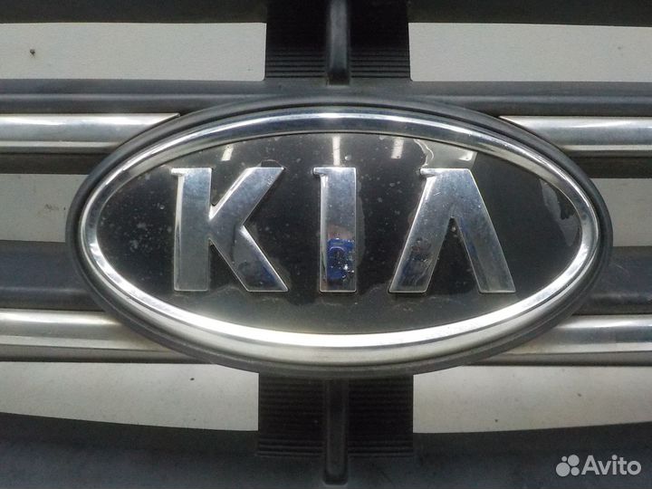 Б/У Решетка радиатора Kia Sorento 2003-2009