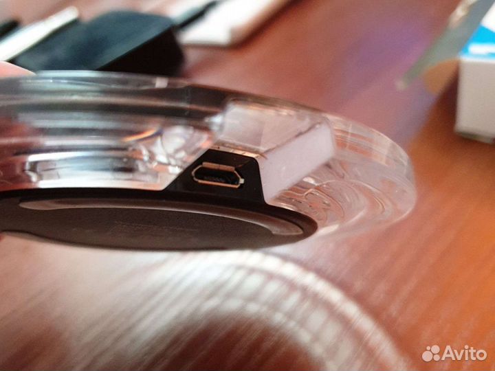 Беспроводная зарядка (fantasy)