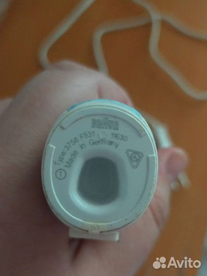 Электрическая зубная щетка braun oral b