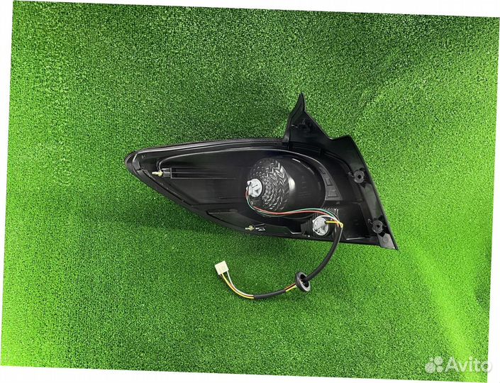 Фонарь правый Chevrolet Cruze 09-15