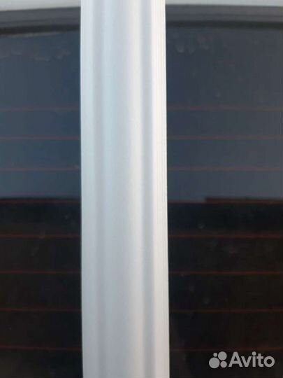 Потолочный плинтус