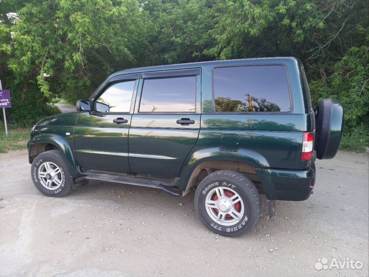 УАЗ Patriot 2.7 МТ, 2012, 64 200 км