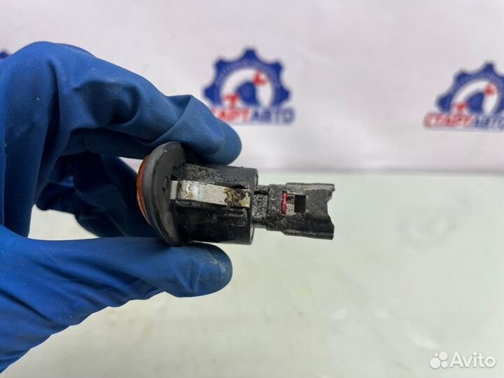 Повторитель поворота в крыло Kia Spectra ижевский