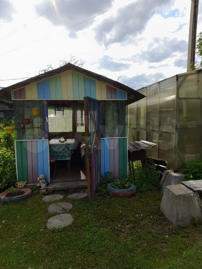 Дом 25 м² на участке 5 сот.