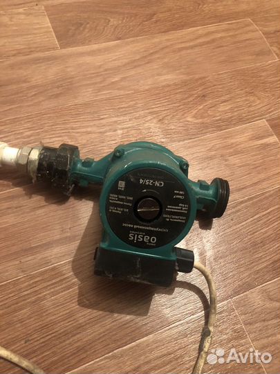 Батарея электрическая для отопления 3 шт и насос