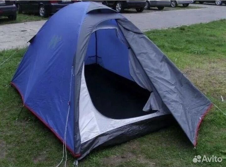 Палатка двухместная Quechua T2