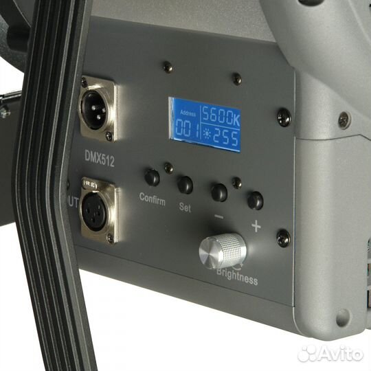 Осветитель студийный GreenBean Fresnel 150 LED X3