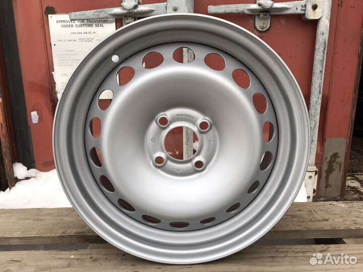 Диски штампованные R15 Magnetto Веста Ларгус Логан