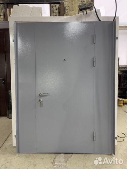 Дверь входная тамбурная