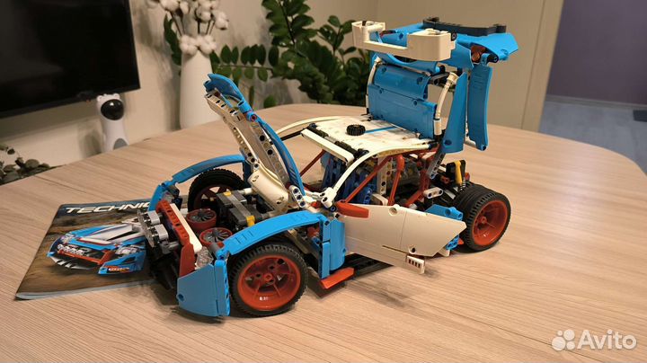 Конструктор Lepin 20077 Раллийная машина