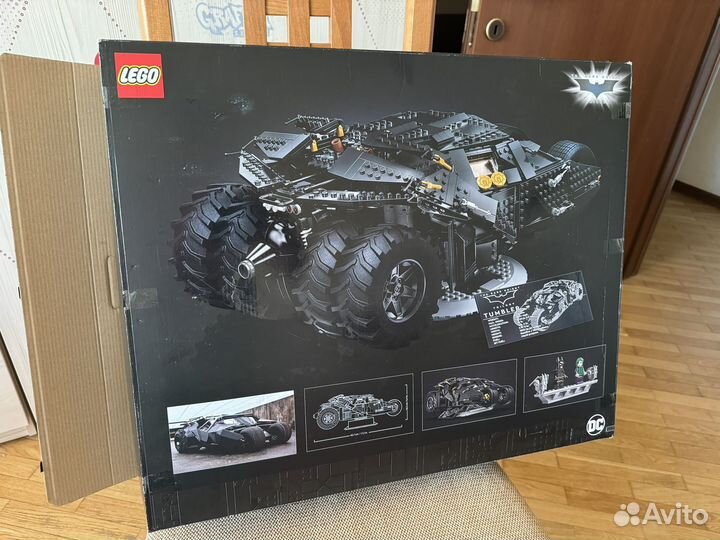 Коробка от Lego 76240 Tumbler