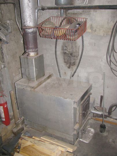 Гараж, > 30 м²