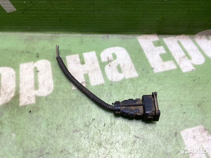 Фишка Kia Spectra SD S6D