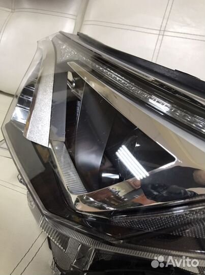 Фара левая Toyota RAV4 CA40 оригинал 15-19г