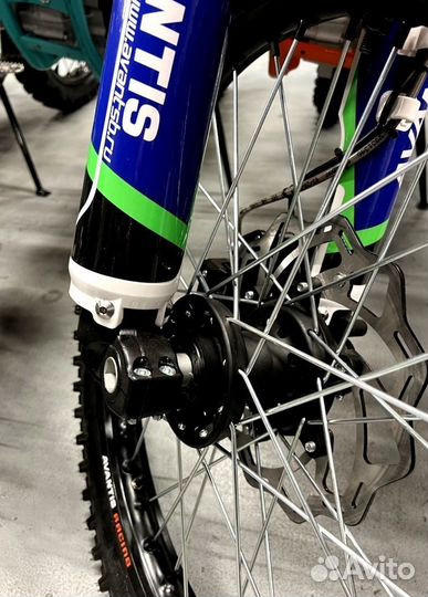 Современный мотоцикл авантис A4 (PR300) 2024 в наличии