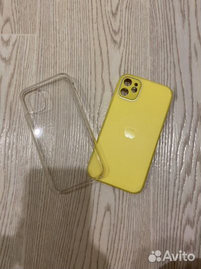 Чехол на iPhone 11