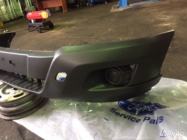 Передний бампер на Форд Транзит с 2014 по 2019г.в