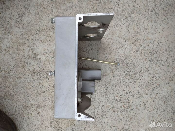 Корпус задний 110500262 (квадратный)