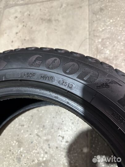 Goodyear Ultragrip Ice Arctic 205/55 R16