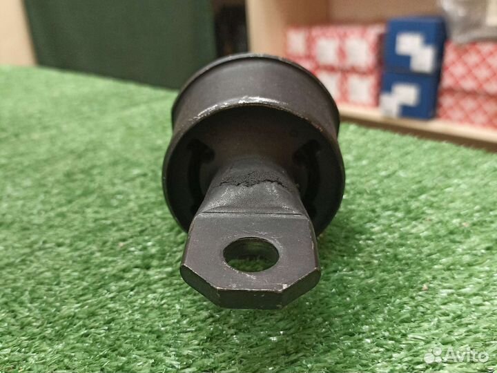 Сайлентблок рычага Ford C-Max (2003-2010г)