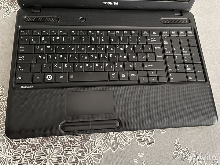 Ноутбук toshiba