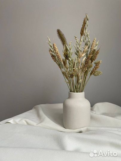 Вазы Сканди и Шэр из бетона и гипса