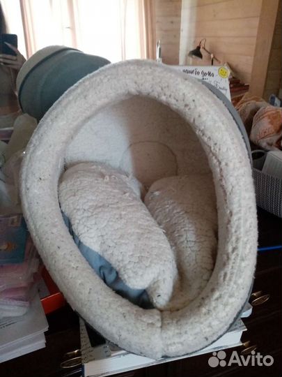 Лежанка домик для собаки