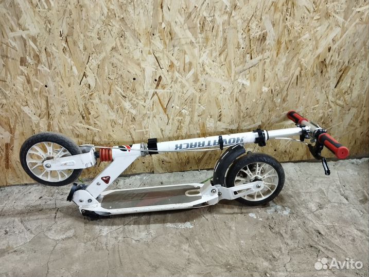 Самокат складной с дисковыми тормозами