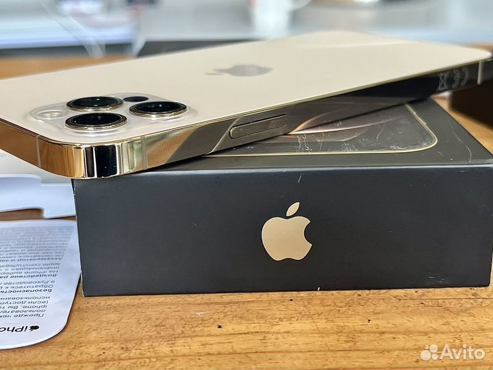 iPhone 12 Pro, 256 ГБ