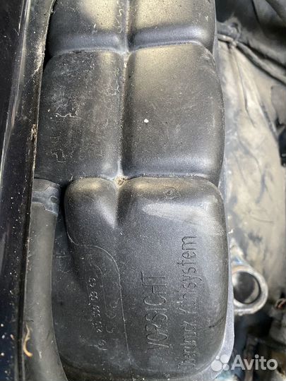 Мерседес W210 расширительный бачок