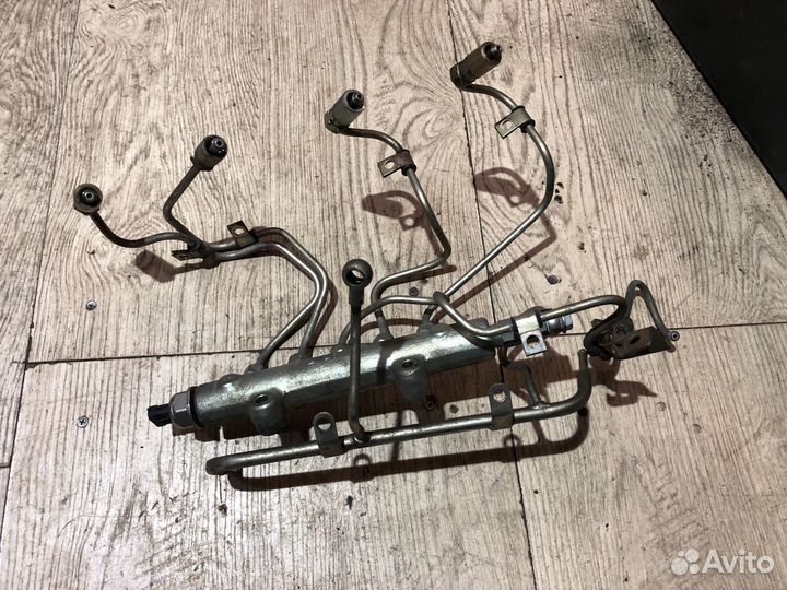 Датчик давления топлива рампа 4D56 06-16