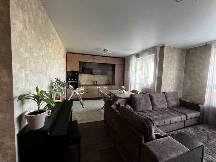 3-к. квартира, 78 м², 5/5 эт.