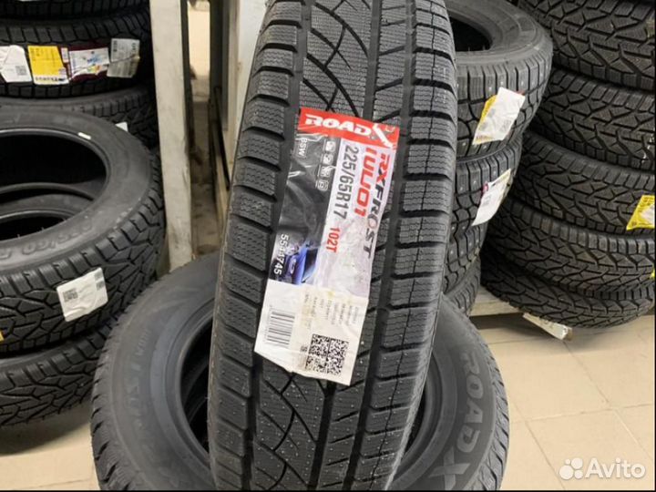 RoadX RX Frost WU01 225/65 R17 102T