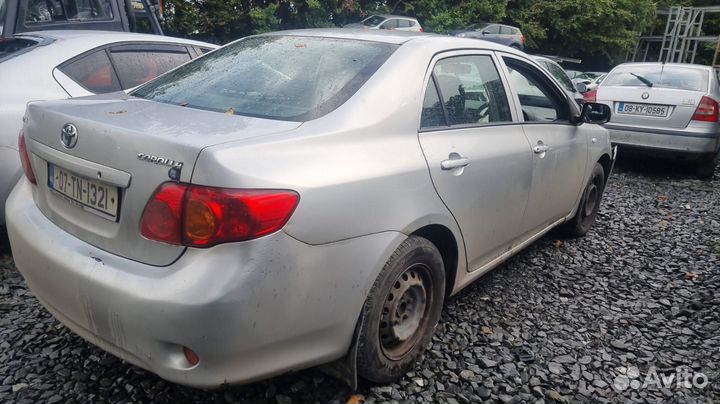 Крыло переднее правое Toyota Corolla E15