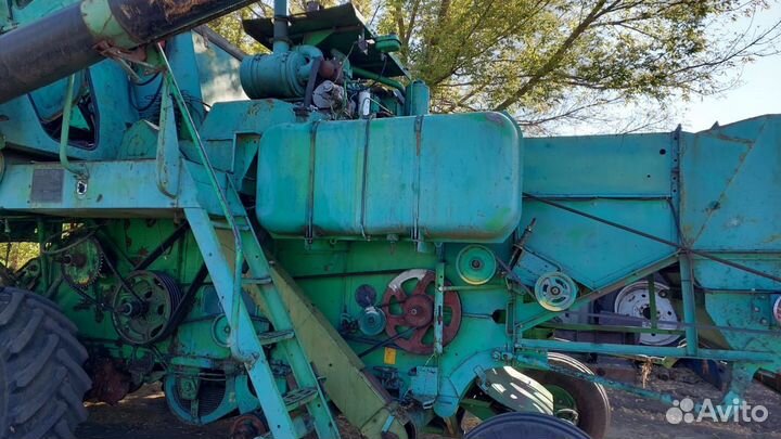 Комбайн Ростсельмаш Нива, 2002