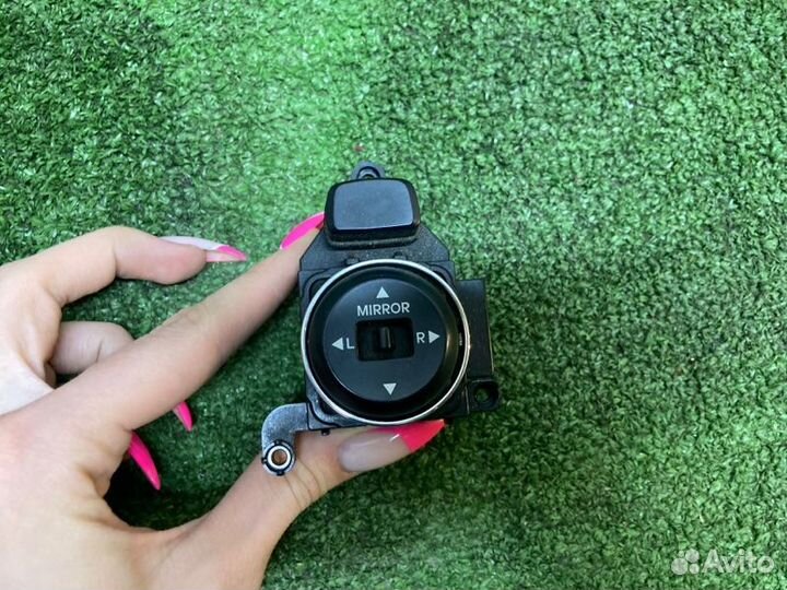 Блок управления зеркалами Hyundai I30 2012