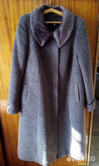 Пальто женское зимнее 54 размер