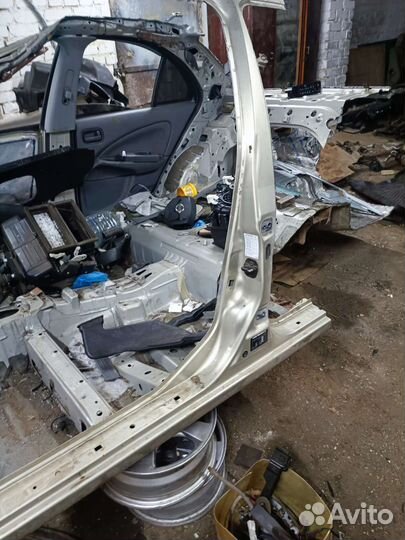 Стойка центральная с порогом Ниссан Альмера клас