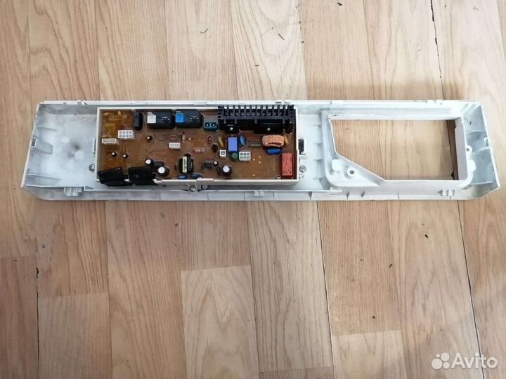 Зап. части к стиральной машине Samsung wf8590nmw9