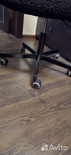 Компьютерное кресло (мохнатое)