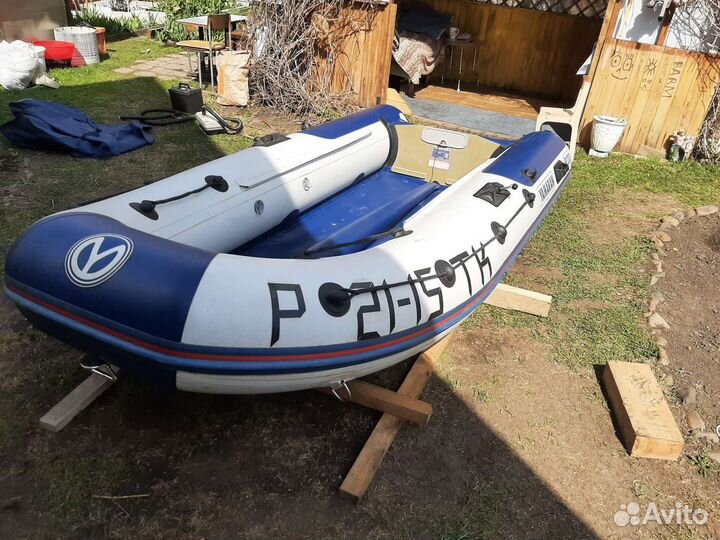 Лодка Yamaran 330
