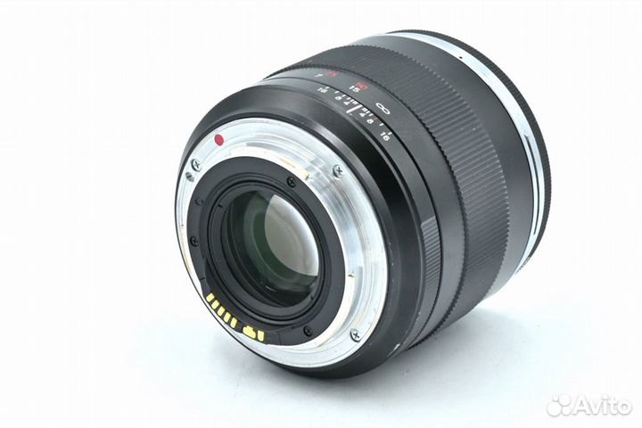 Объектив Carl Zeiss 85mm f/1.4 Planar T* ZE