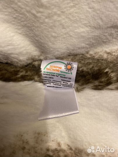 Женская куртка с искуственным мехом