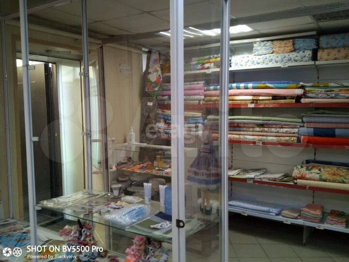 Продам торговое помещение, 163 м²