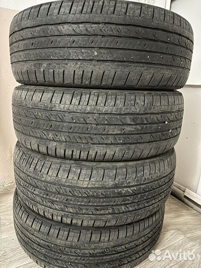 Bridgestone Dueler H/L 215/60 R17