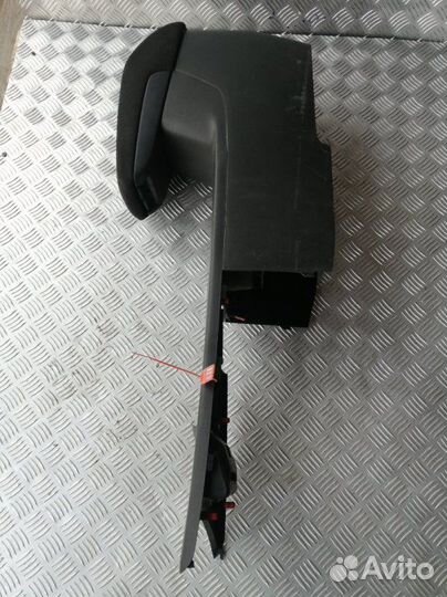 Консоль подлокотник Mitsubishi Outlander CU 2.0