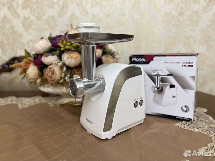 Мясорубка электрическая