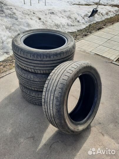 Goodyear EfficientGrip Performance 215/55 R17