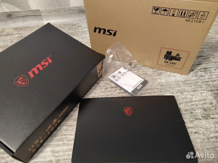 Игровой ноутбук MSI 17f6