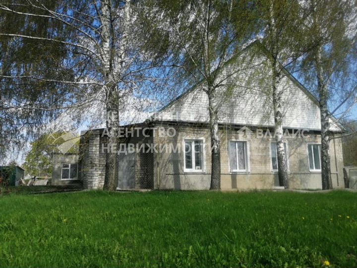 Дом 180,1 м² на участке 49 сот.